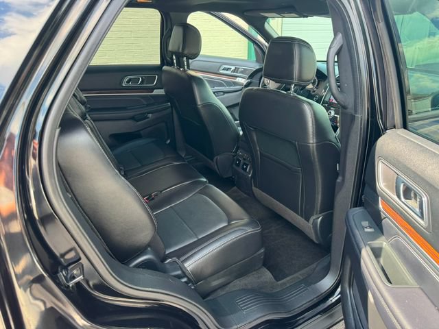 Used 2017 Ford Explorer Limited FWD image 18