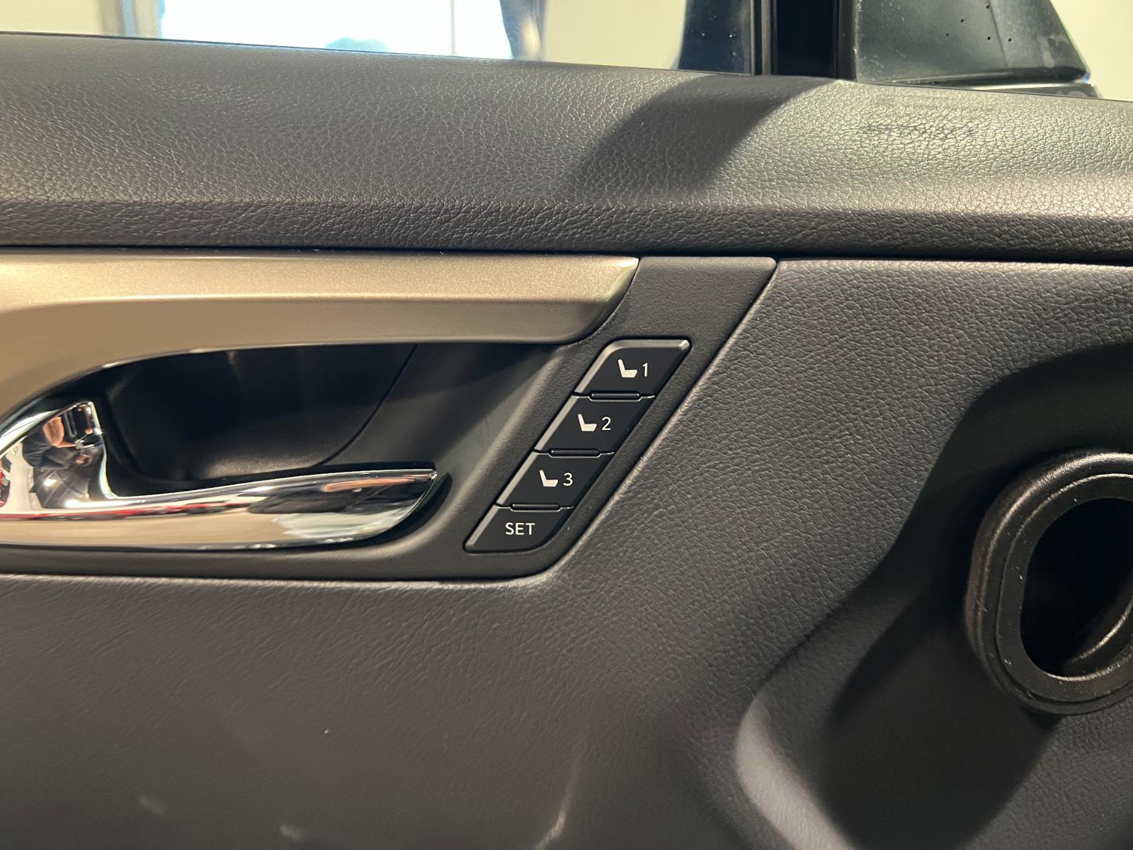 Used 2022 Lexus RX 350 F Sport w/ Accessory Package image 26