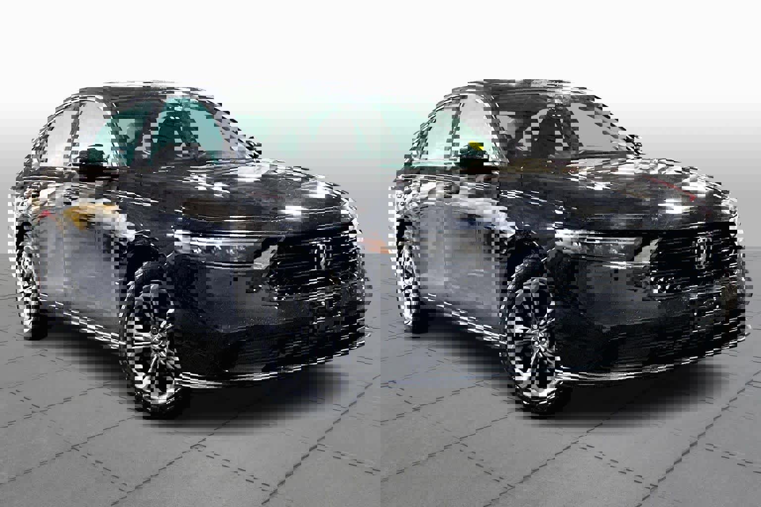 Used 2023 Honda Accord EX image 2