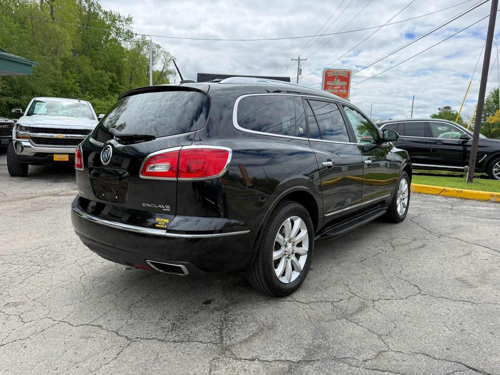 Used 2016 Buick Enclave Premium w/ Experience Buick Package AWD/4WD image 5