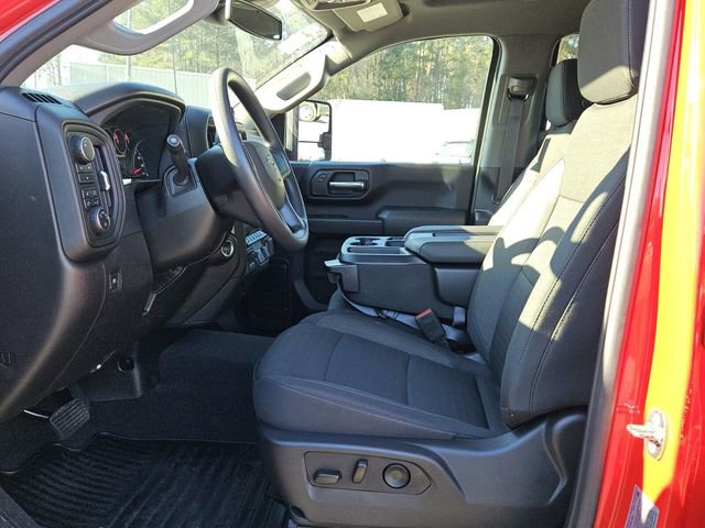 Used 2025 Chevrolet Silverado 2500 Custom w/ Custom Value Package image 10