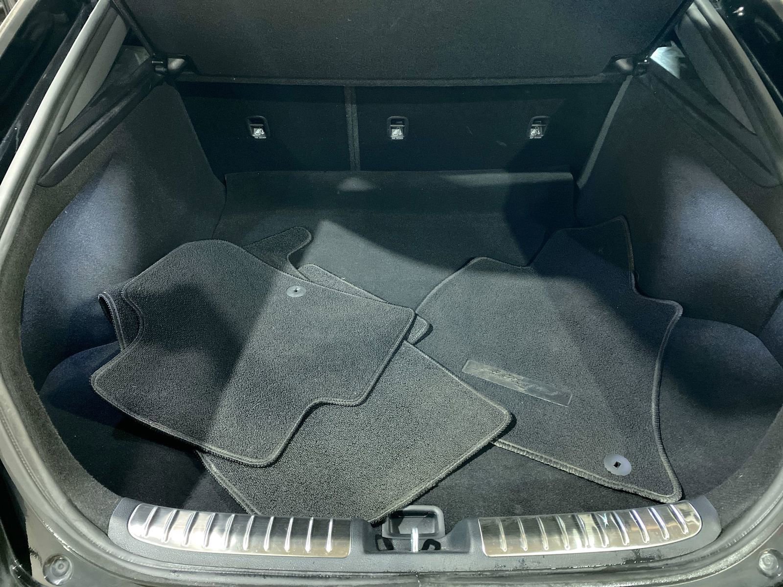 Used 2023 Kia Stinger GT-Line w/ Sun & Sound Package image 32