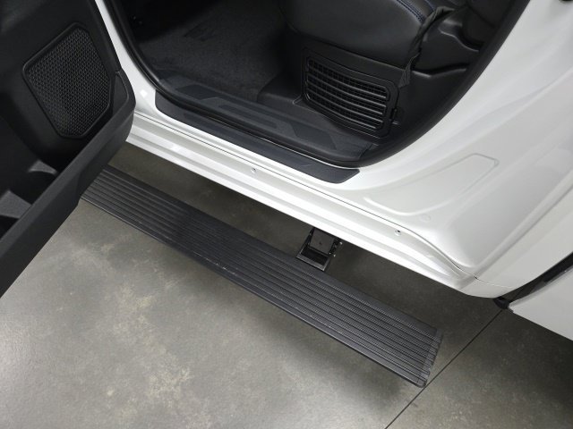 New 2026 Toyota Tundra Platinum AWD/4WD image 18