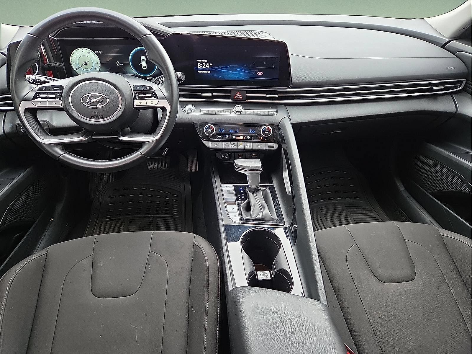Used 2023 Hyundai Elantra SEL w/ Convenience Package FWD image 10