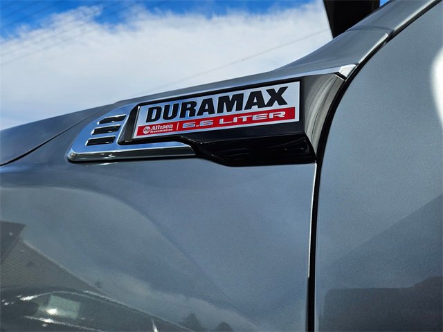 Used 2024 GMC Sierra 2500 SLE w/ SLE Convenience Package image 9