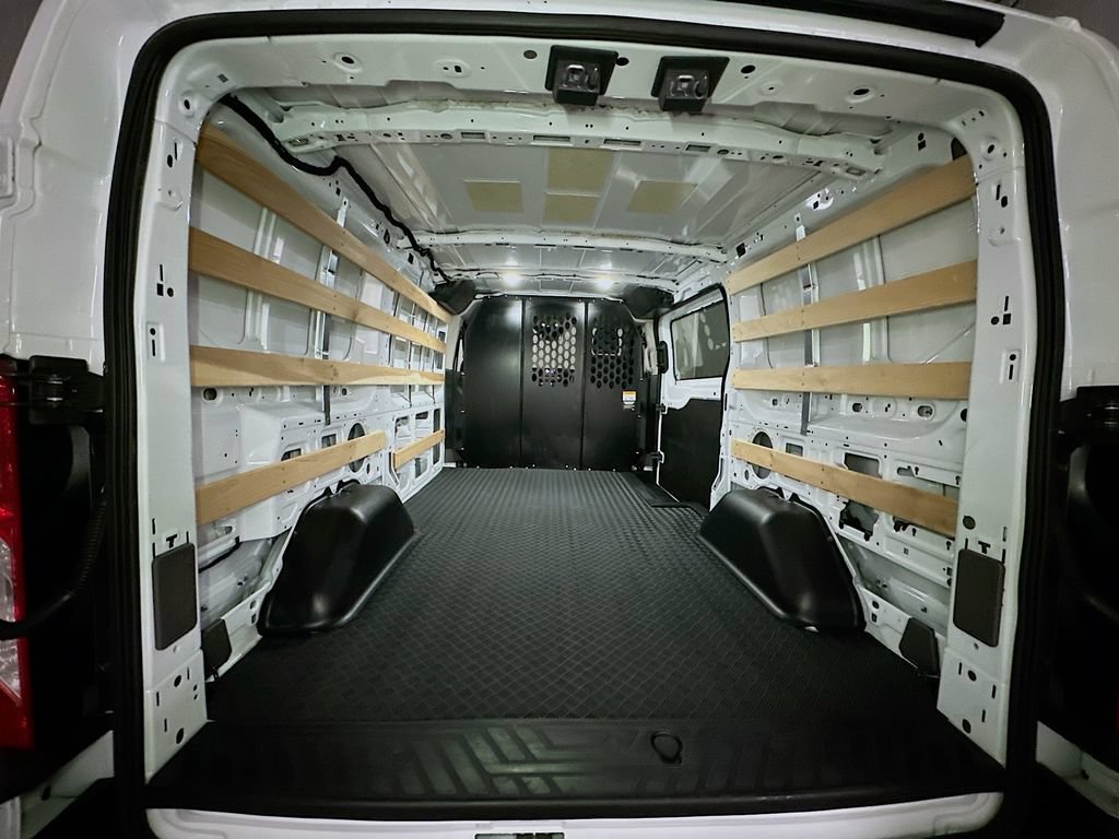 Used 2025 Ford Transit 250 Low Roof w/ Exterior Upgrade Package RWD image 31