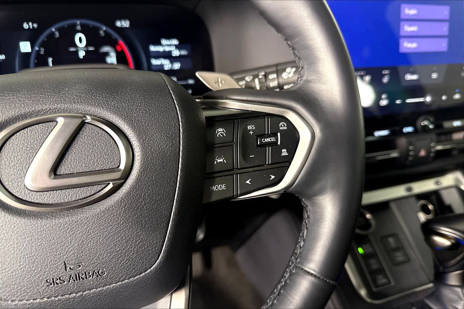 Used 2024 Lexus GX 550 AWD/4WD image 21