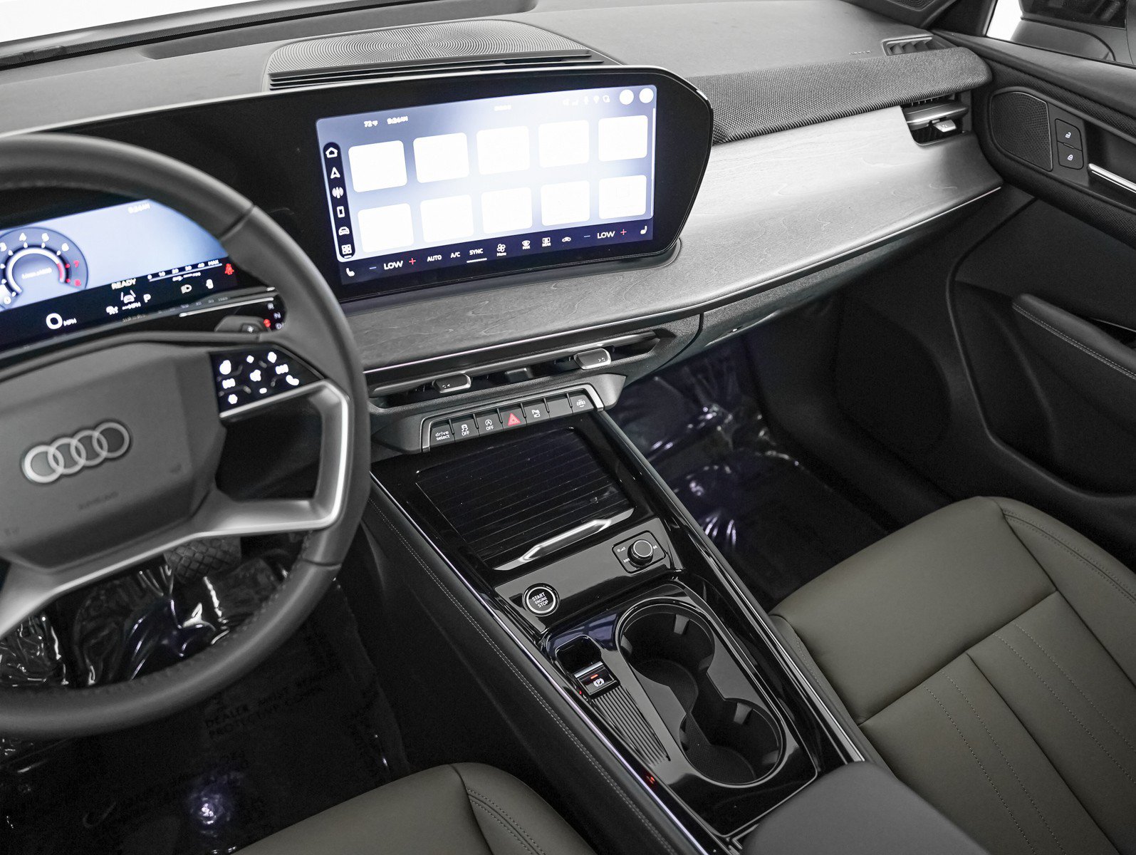 New 2026 Audi Q3 quattro 2.0T AWD/4WD image 14