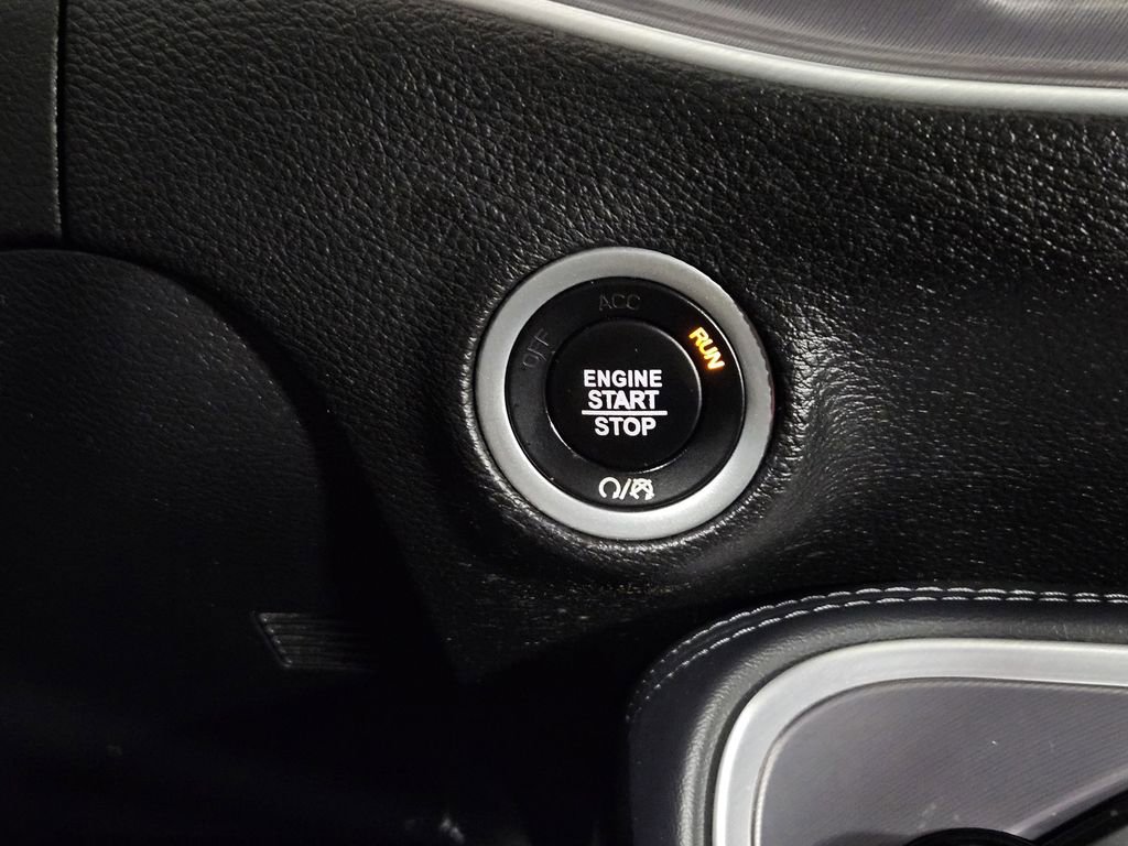 Used 2021 Dodge Challenger R/T RWD image 19