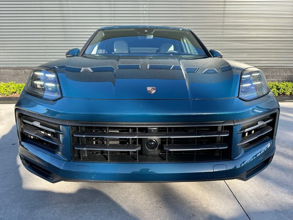 Certified 2026 Porsche Cayenne S AWD/4WD image 8