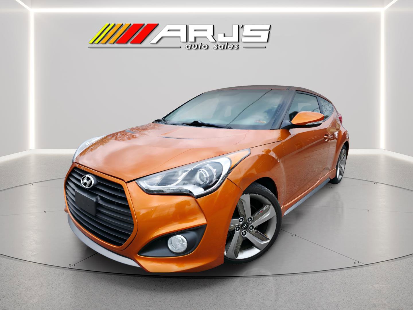 Used 2013 Hyundai Veloster Turbo FWD image 1