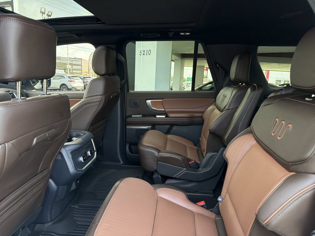 Used 2025 Ford Expedition Max King Ranch AWD/4WD image 22