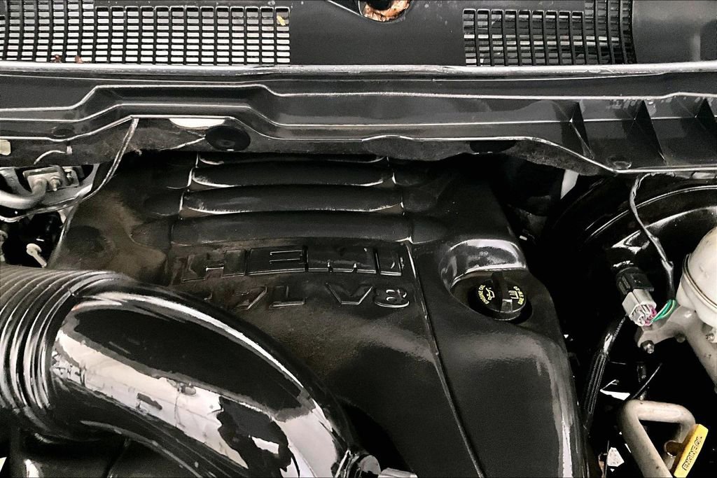 Used 2017 RAM 1500 Outdoorsman image 29