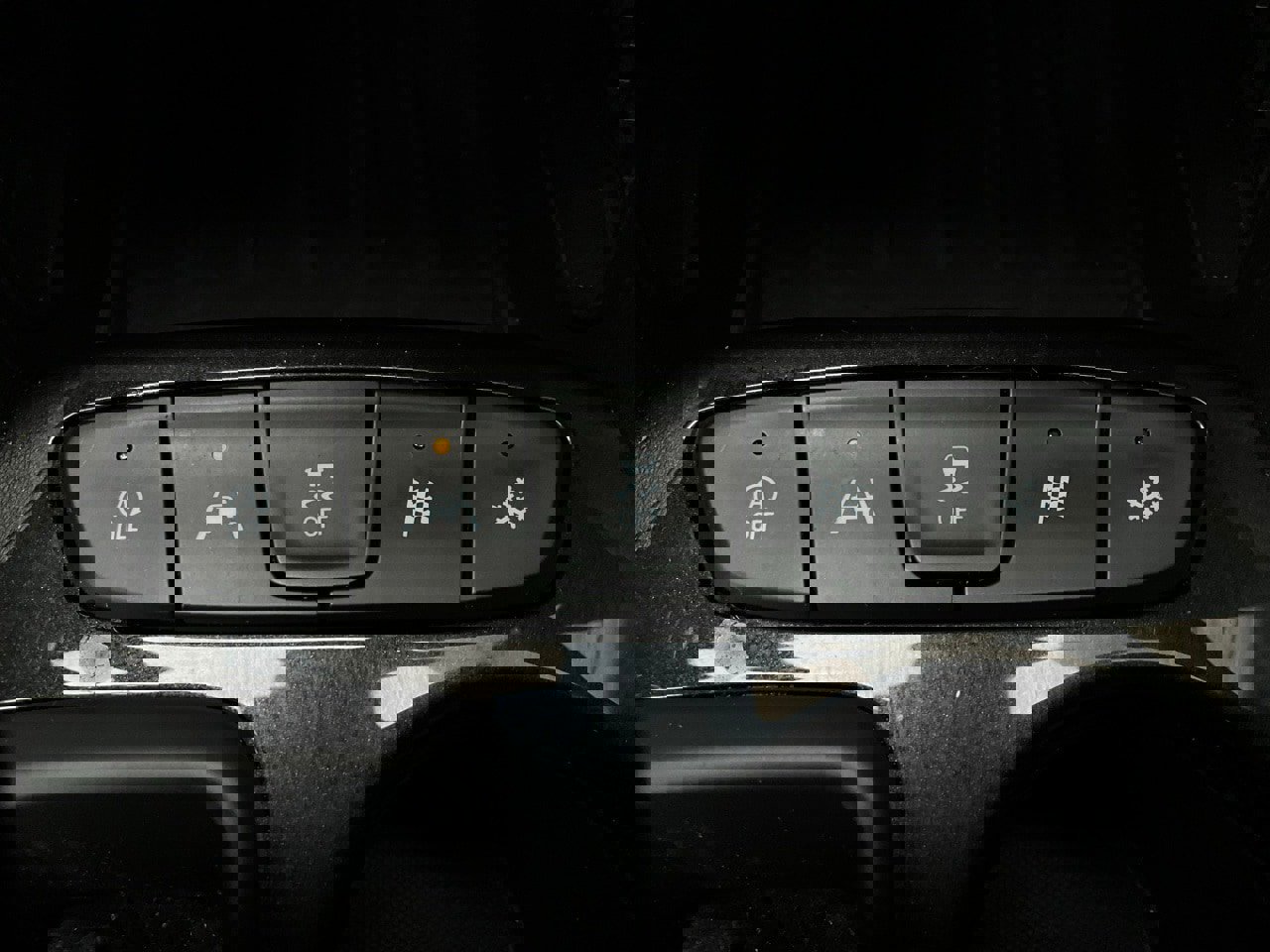 Used 2025 Chevrolet TrailBlazer LT image 21