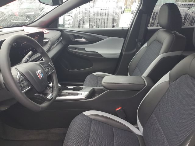 Used 2025 Buick Envista Preferred w/ Convenience I Package FWD image 10