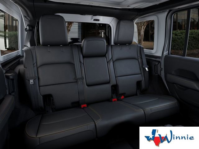 New 2026 Jeep Wrangler Sahara w/ Technology Group image 18