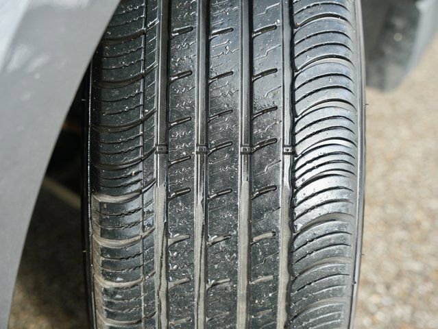 Used 2023 Ford Edge SEL image 28