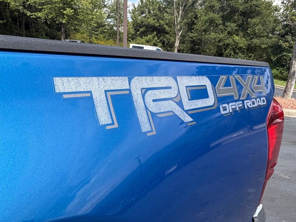 Used 2017 Toyota Tacoma TRD Off-Road w/ Tow Package (A/T) AWD/4WD image 28
