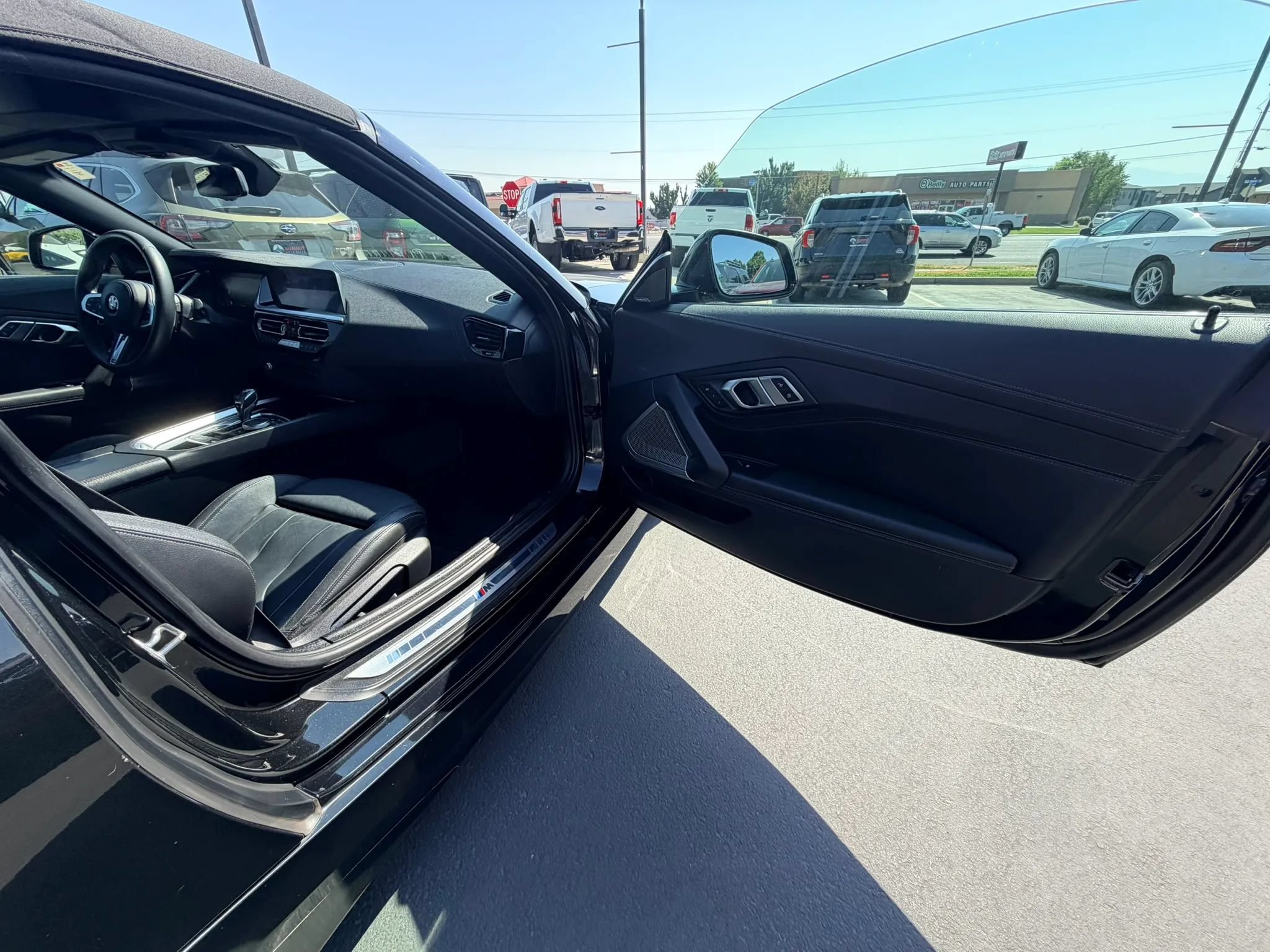 Used 2019 BMW Z4 sDrive30i w/ M Sport Package RWD image 21