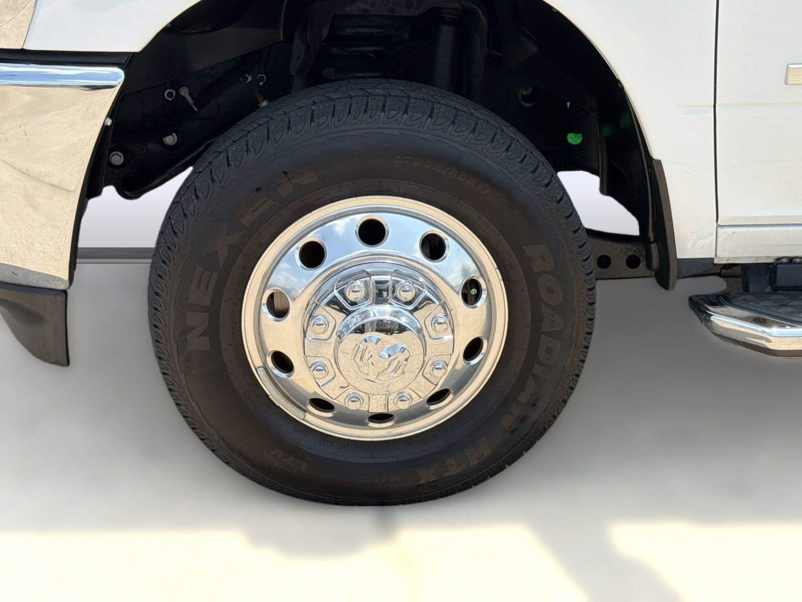Used 2026 RAM 3500 Laramie w/ Max Tow Package AWD/4WD image 13