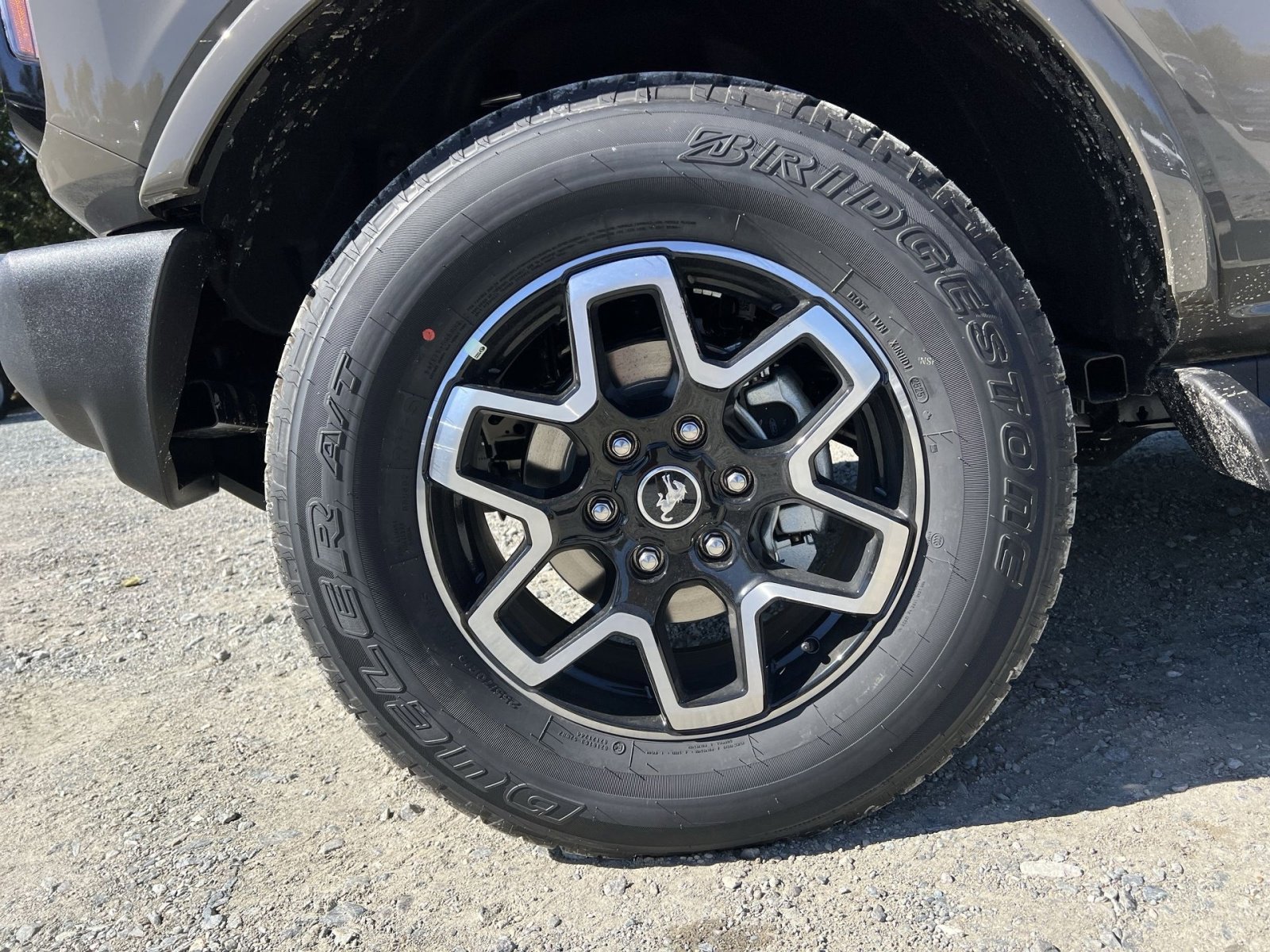 New 2025 Ford Bronco Outer Banks image 12