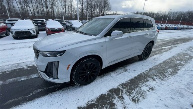 Certified 2024 Cadillac XT6 Luxury image 4
