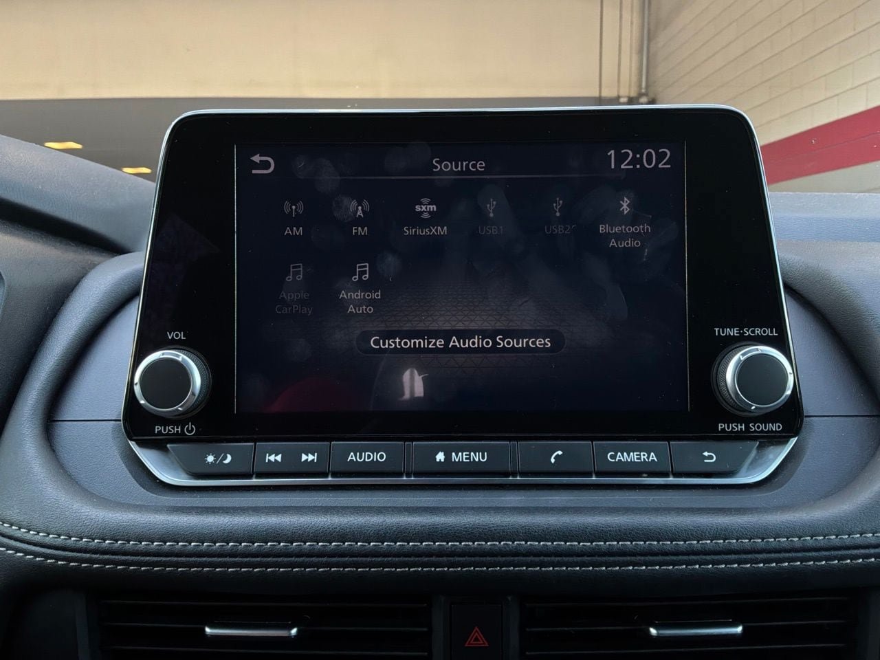 Used 2025 Nissan Rogue SV FWD image 32