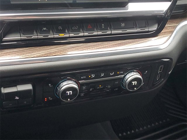 Used 2025 GMC Sierra 1500 Elevation image 29