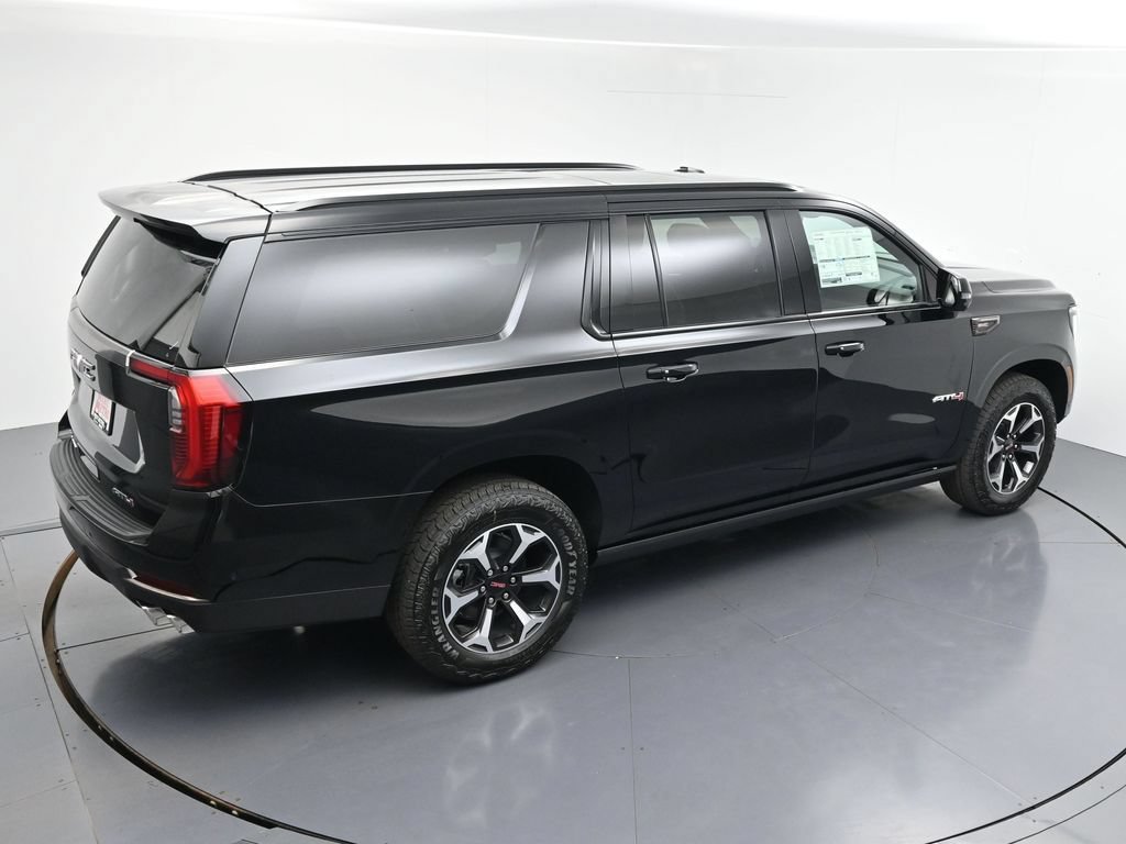 New 2026 GMC Yukon XL AT4 Ultimate w/ LPO, Floor Liner Package AWD/4WD image 7