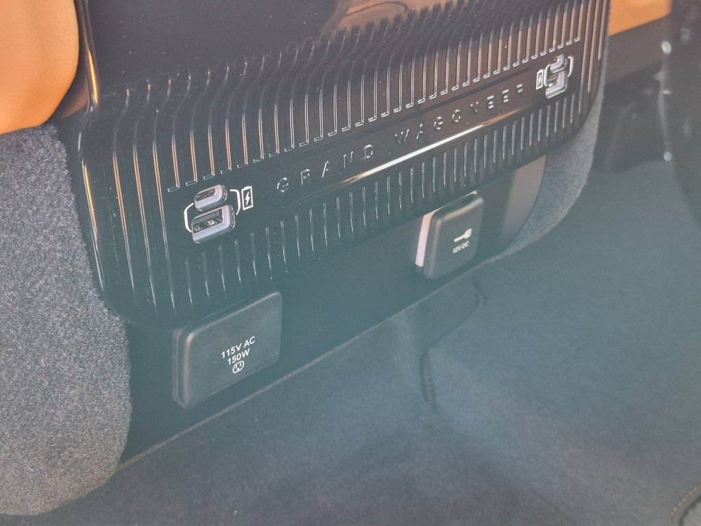 New 2026 Jeep Grand Wagoneer Summit AWD/4WD image 22
