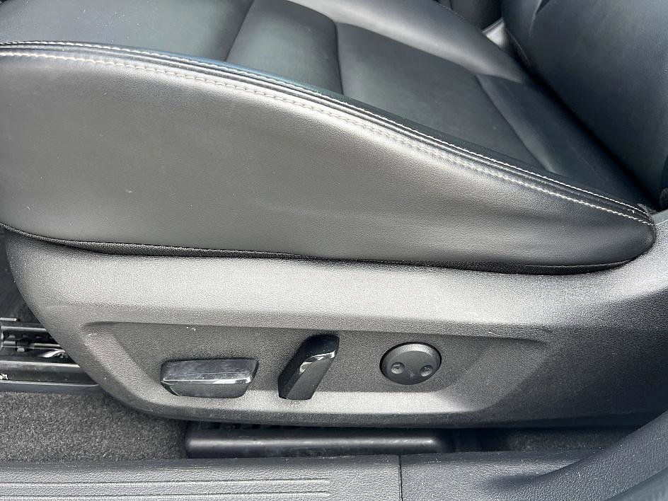 Certified 2023 Nissan Rogue SV w/ SV Premium B Package image 22