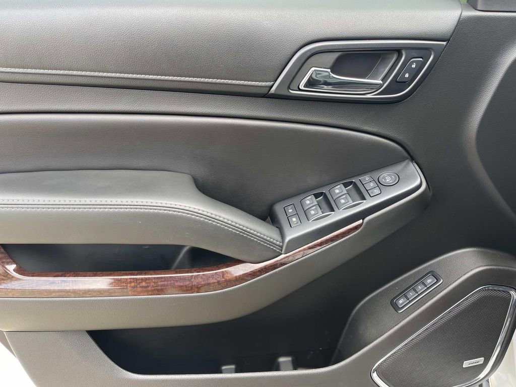 Used 2018 GMC Yukon SLT AWD/4WD image 28