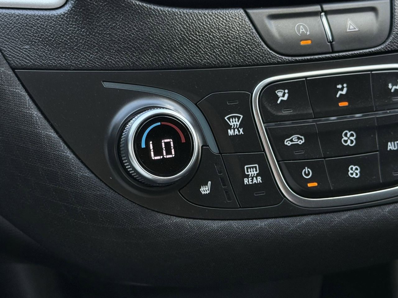 Used 2024 Chevrolet Malibu LT FWD image 19