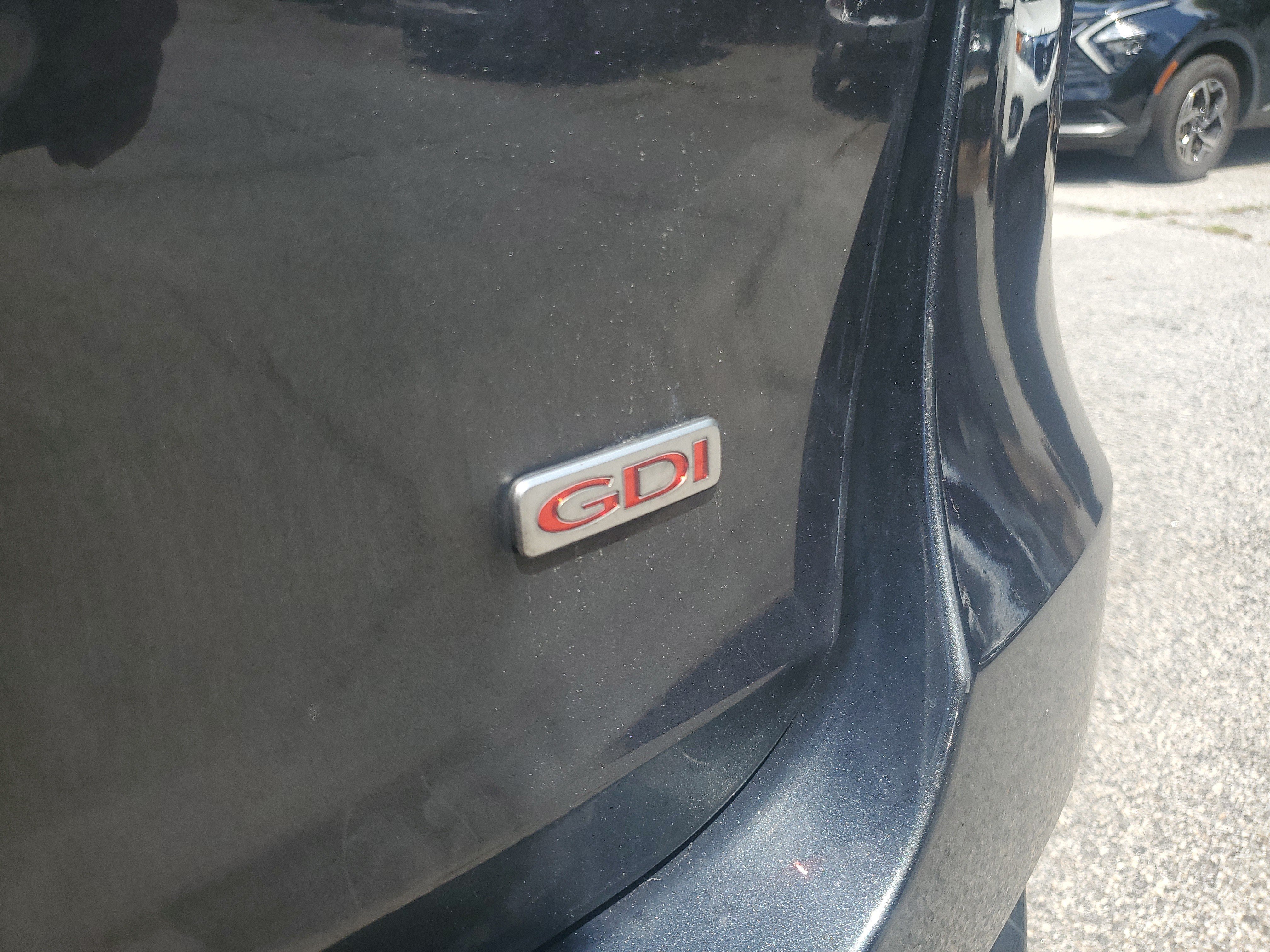 Used 2020 Kia Sorento LX FWD image 8