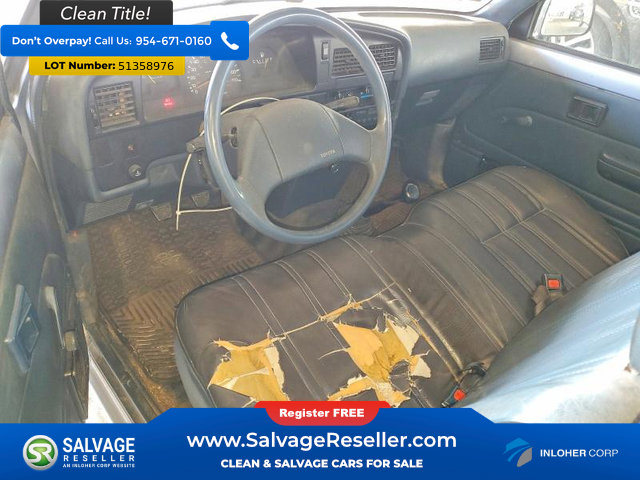 Used 1989 Toyota Pickup Deluxe RWD image 11