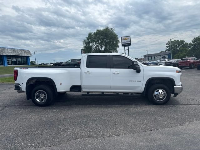 Certified 2024 Chevrolet Silverado 3500 LT w/ Convenience Package AWD/4WD image 4