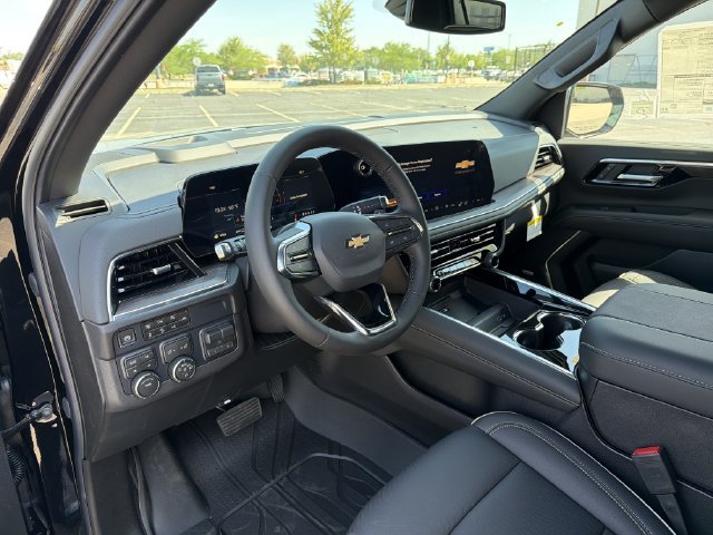 New 2026 Chevrolet Tahoe Premier w/ Sun And Tow Package AWD/4WD image 12