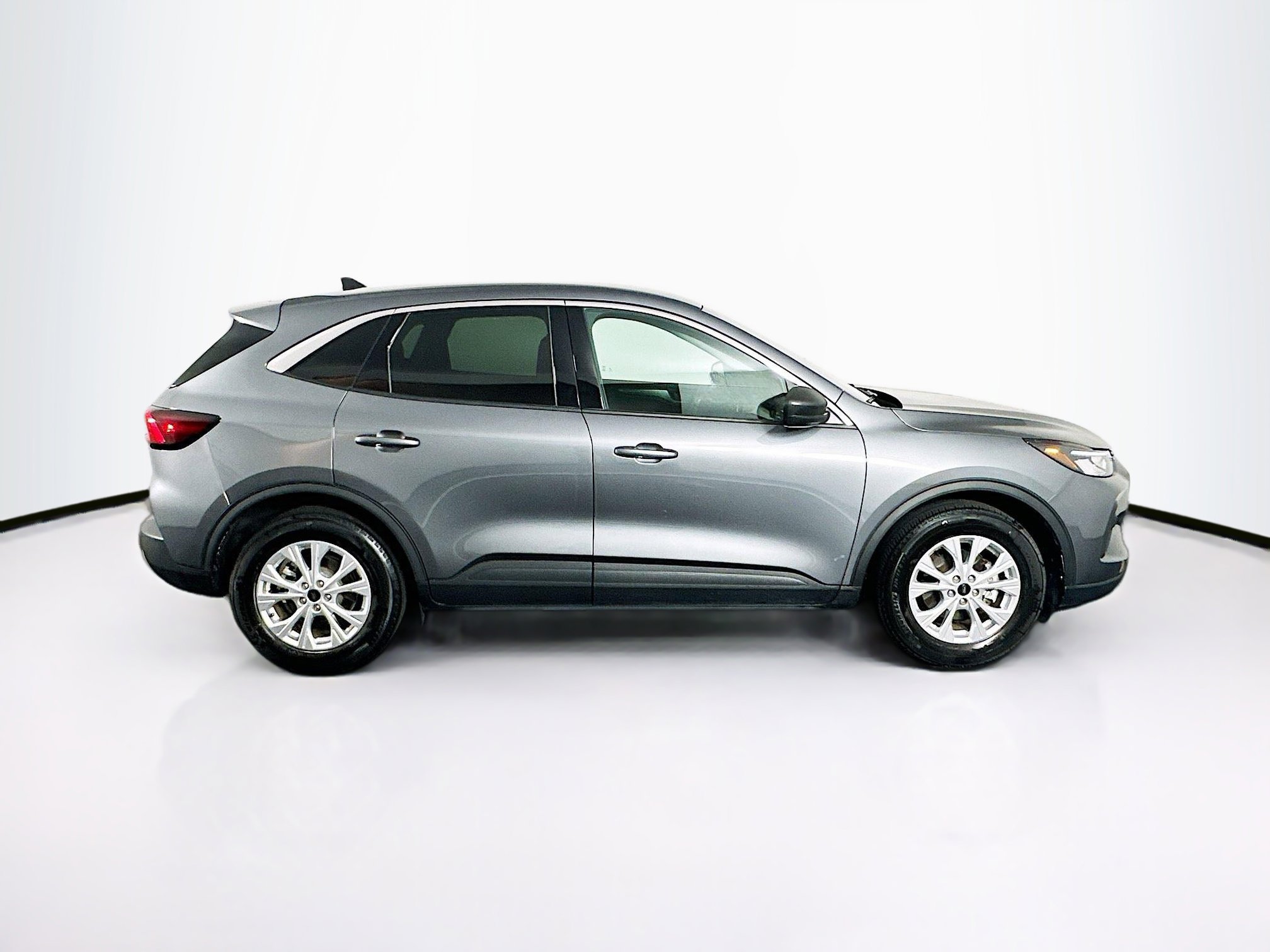 Used 2024 Ford Escape Active image 10