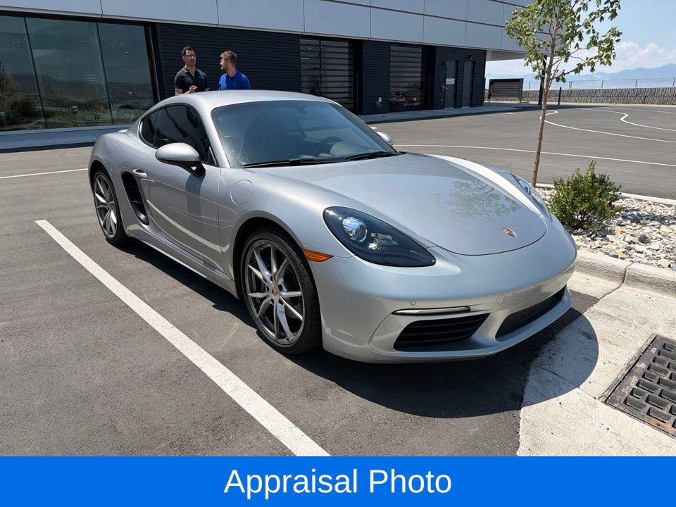 Certified 2019 Porsche 718 Cayman RWD image 1