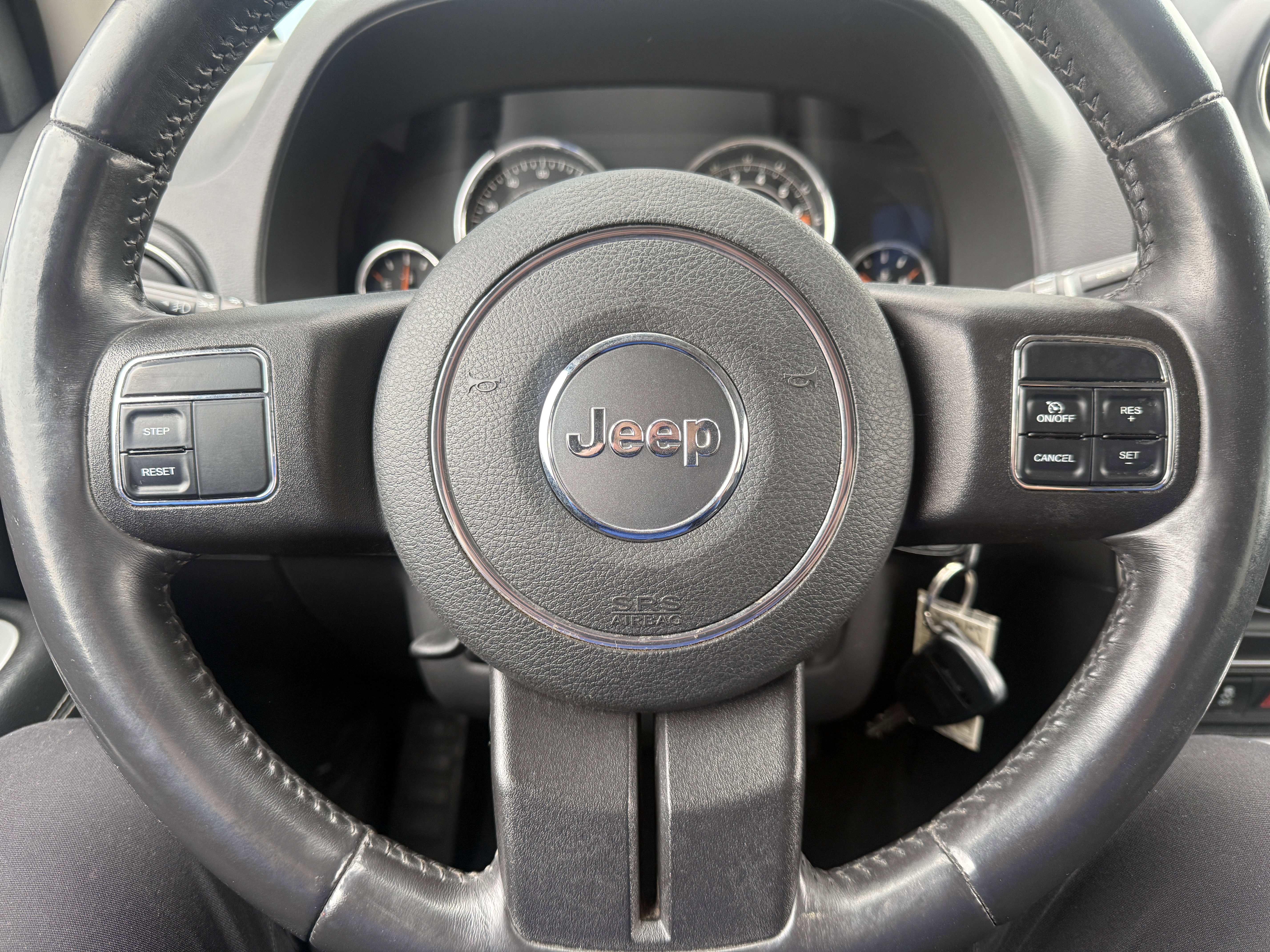 Used 2014 Jeep Compass Latitude image 20