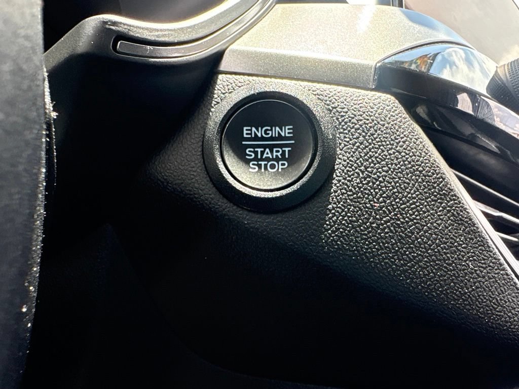 Used 2023 Ford Escape Active FWD image 25