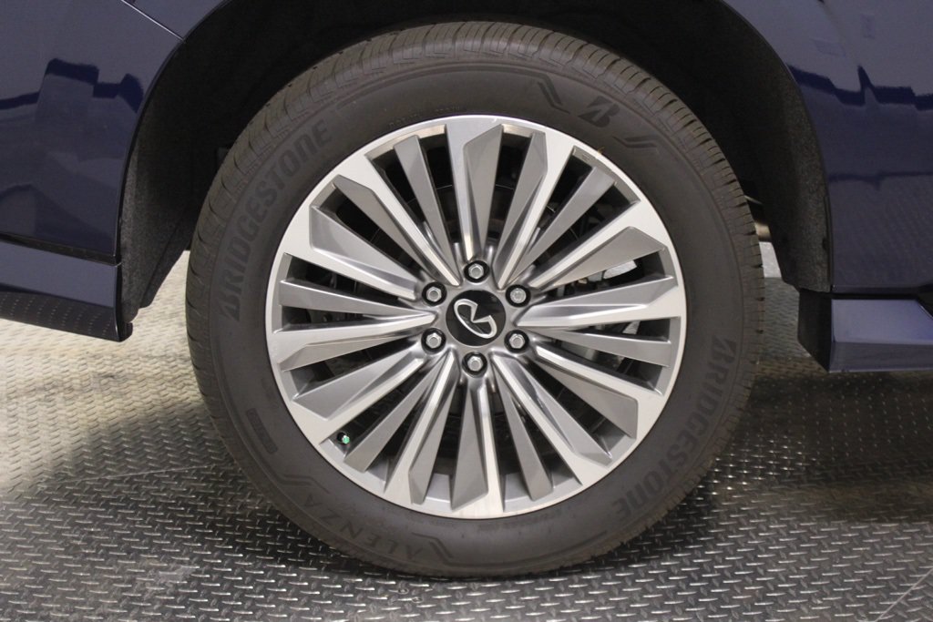 New 2025 INFINITI QX80 Luxe AWD/4WD image 9