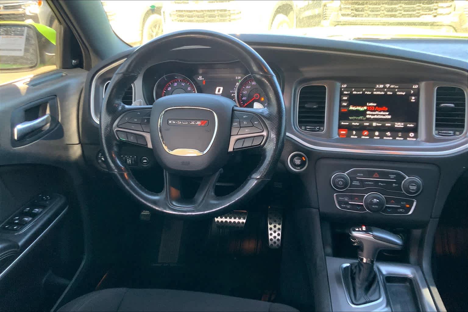 Used 2019 Dodge Charger Scat Pack RWD image 6