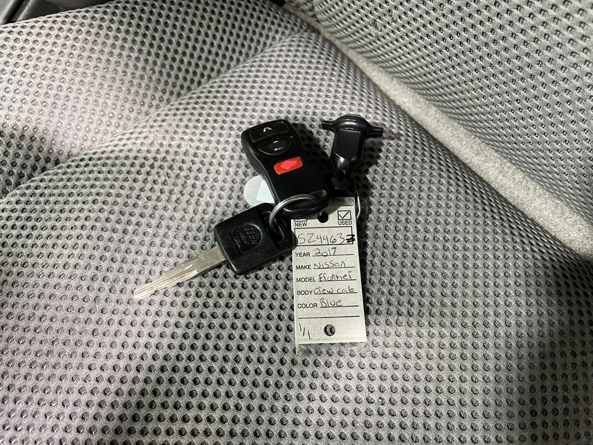 Used 2017 Nissan Frontier SV image 33