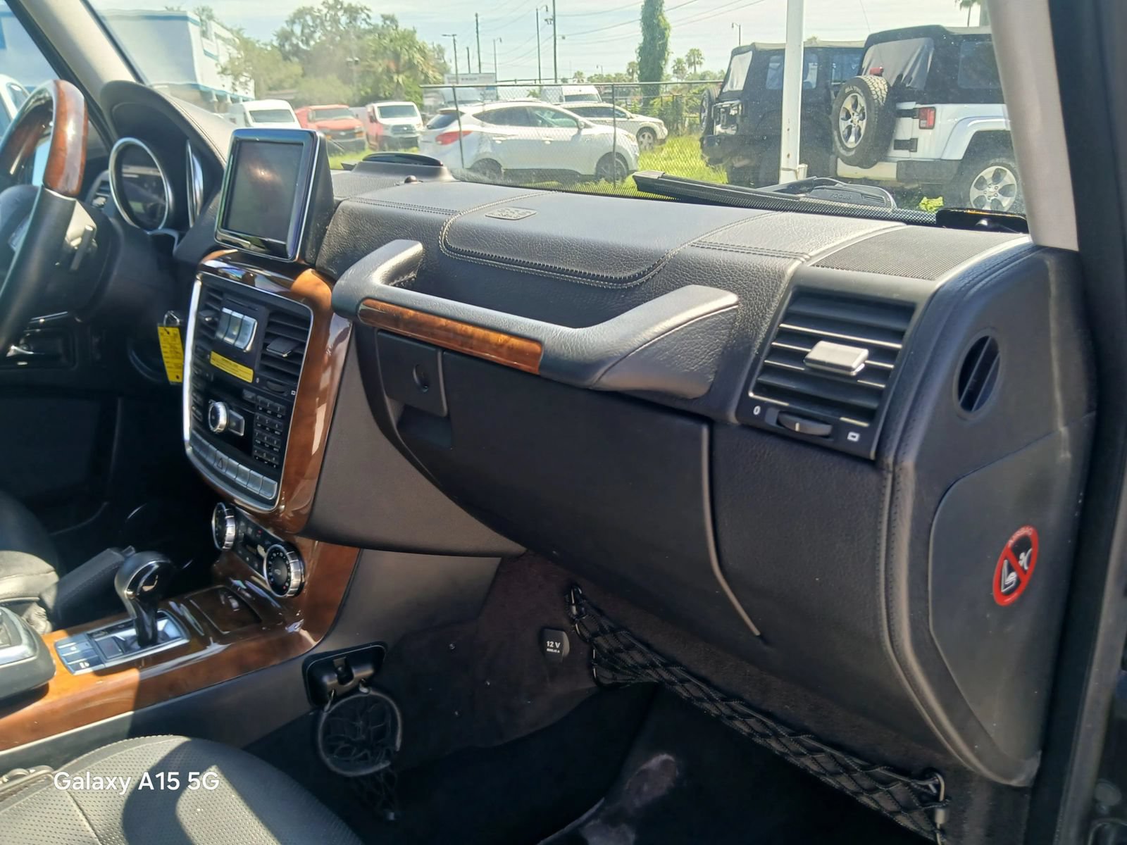 Used 2014 Mercedes-Benz G 550 image 16