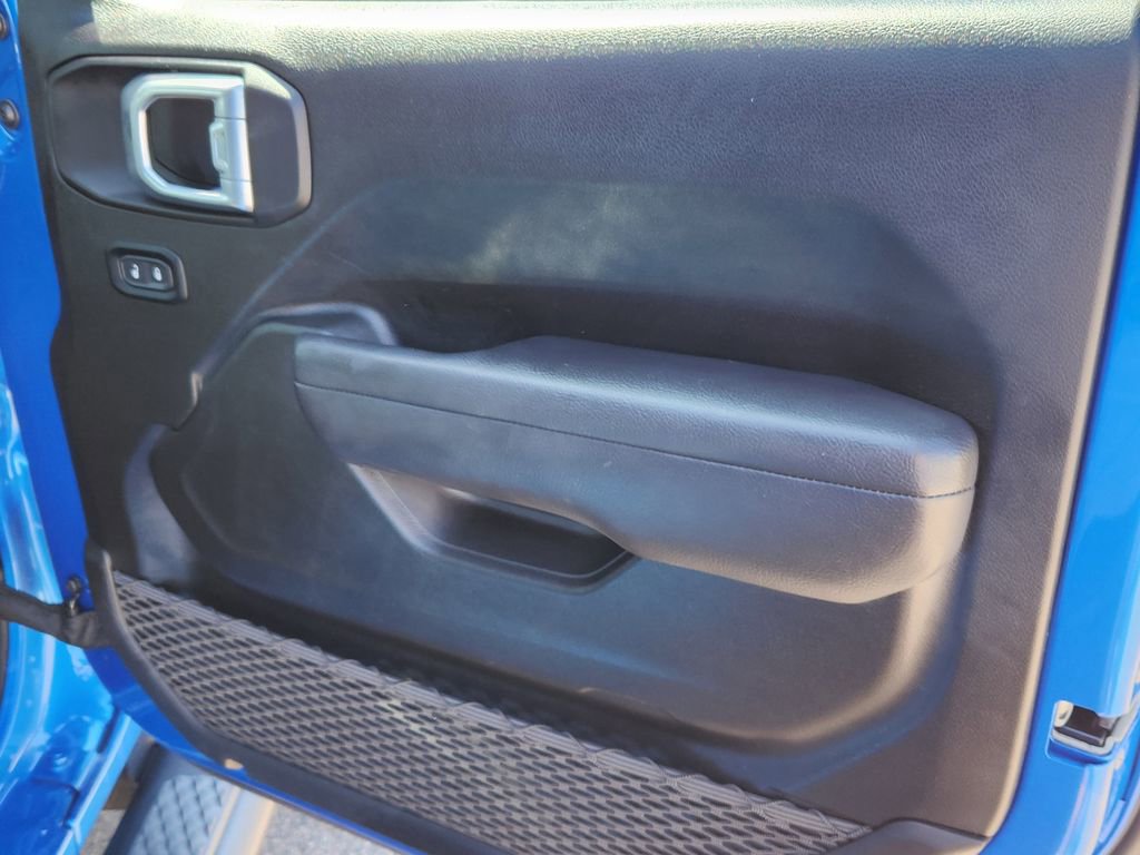 Used 2024 Jeep Gladiator Sport image 16