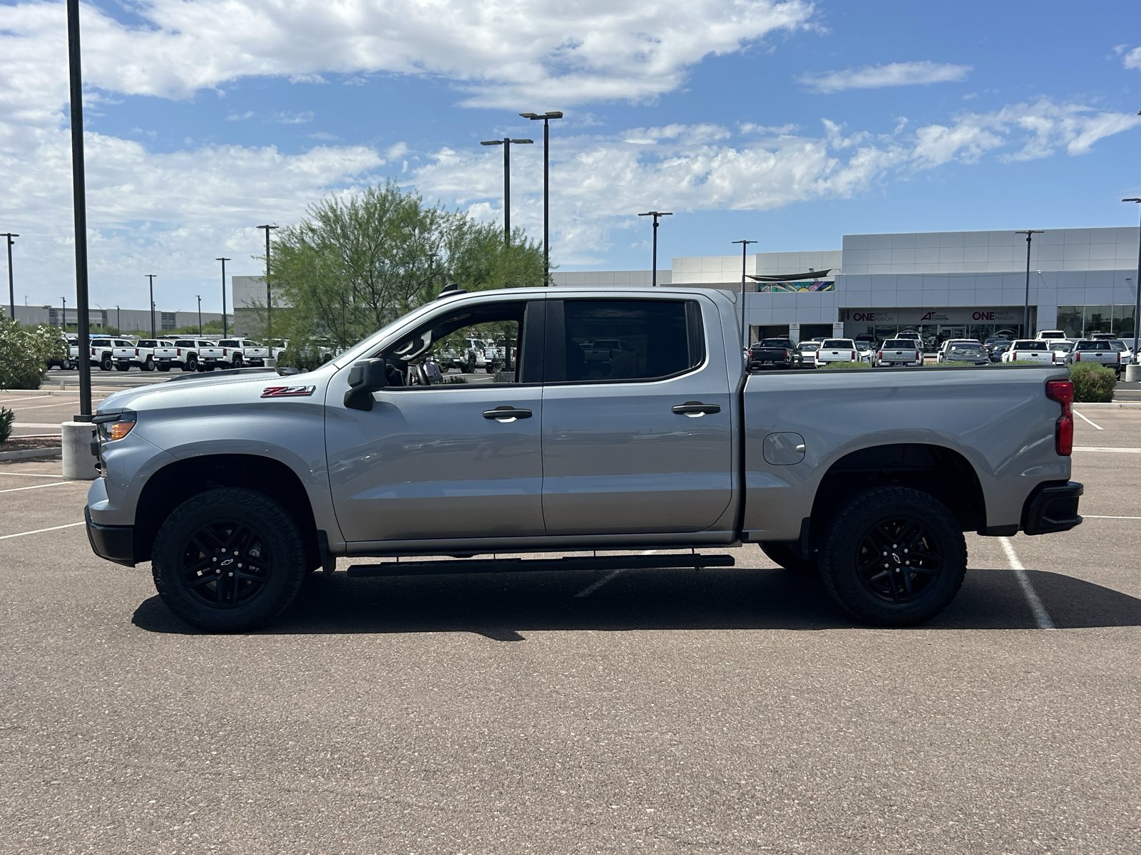 Certified 2024 Chevrolet Silverado 1500 Custom Trail Boss AWD/4WD image 2