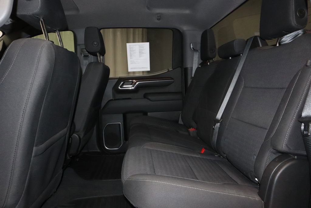 Used 2022 Chevrolet Silverado 1500 LT AWD/4WD image 23