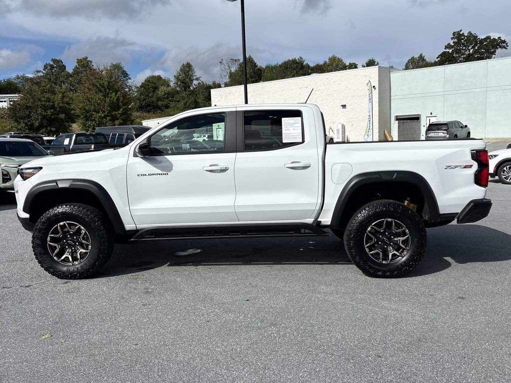 Certified 2024 Chevrolet Colorado ZR2 w/ Technology Package image 7