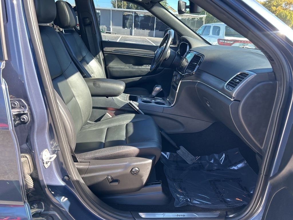 Used 2020 Jeep Grand Cherokee Limited w/ Premium Lighting Group image 24